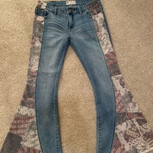 Free People Super Flare Jean SZ 27.